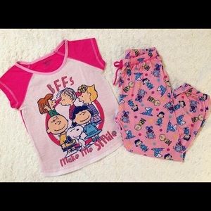 Girls' 2-pc Peanuts sleepwear set (Size 6/6x)
